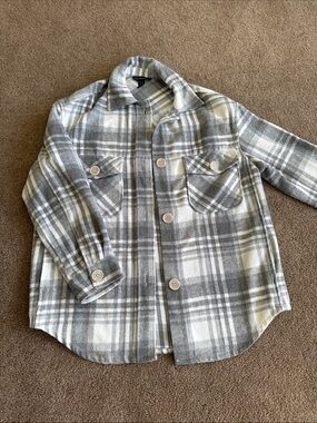 SWS Grey and White Plaid Button-Up Shacket/ Shirt - Size Small